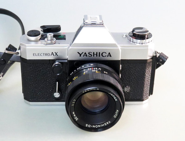 お手頃価格  標準レンズ　M42タイプ　新品フィルム付 実写済　ヤシカ　AX フィルムカメラ