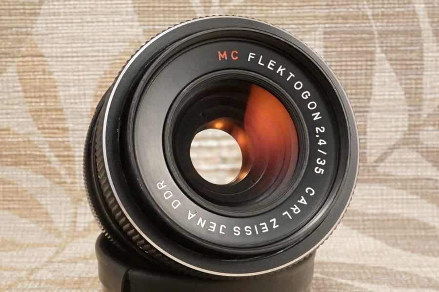 難有  MC FLEKTOGON 35mm f2.4  ¥20.000